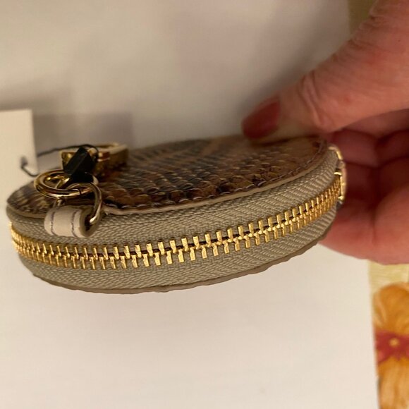 Authentic Zip-Around Brahmin Embossed Leather Coin Purse. 3-7/8" Diameter NWT - Picture 3 of 10